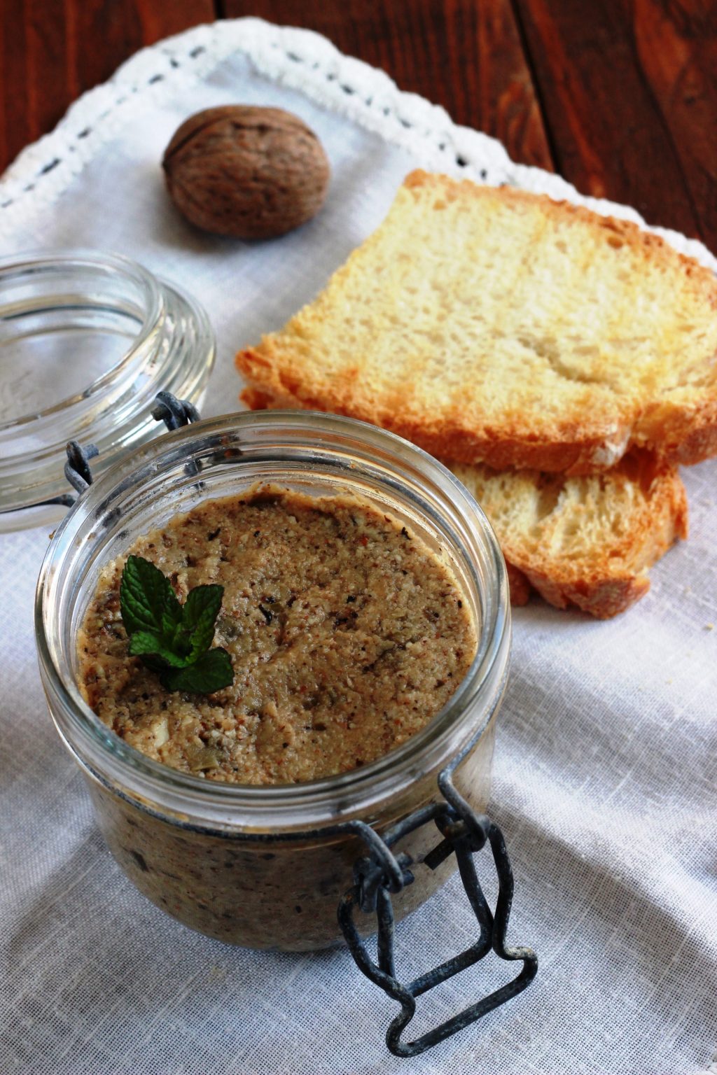 La cucina del riciclo: patè di melanzane&nbsp;grigliate