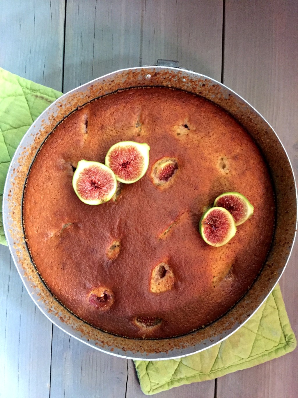 Volver. Torta di fichi e&nbsp;mandorle